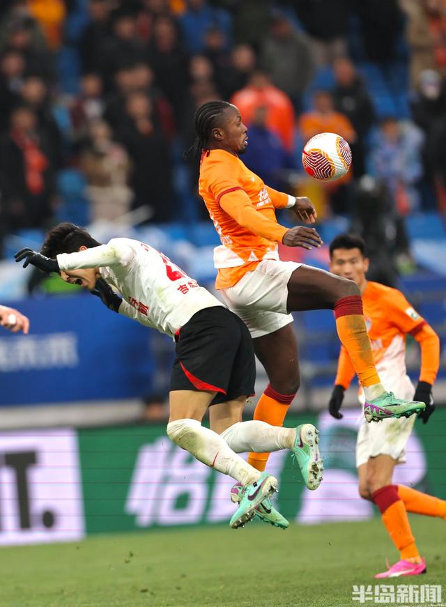 萨索罗主场不敌都灵，遭遇两连败的简单介绍