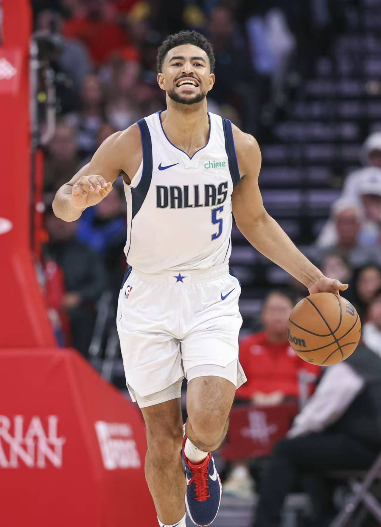 勒沃库森客场告负,积分榜排名下滑(勒沃库森转会名单) 勒沃库森客场告负,积分榜排名下滑(勒沃库森转会名单)