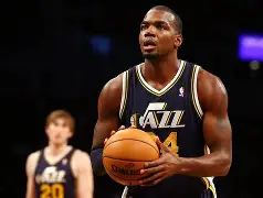 包含爵士队新晋球员表现出色，实力超出预期的词条