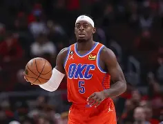 查尔顿竞争激烈，球员竭尽全力争夺联赛前列的简单介绍